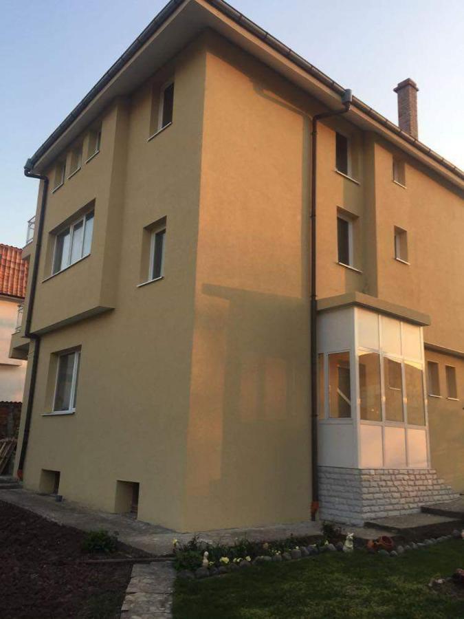 Къща Мечта Hotell Tjernomorets Exteriör bild